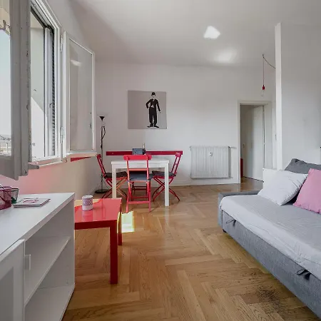 Apartman Realkasa Giulia Flat *